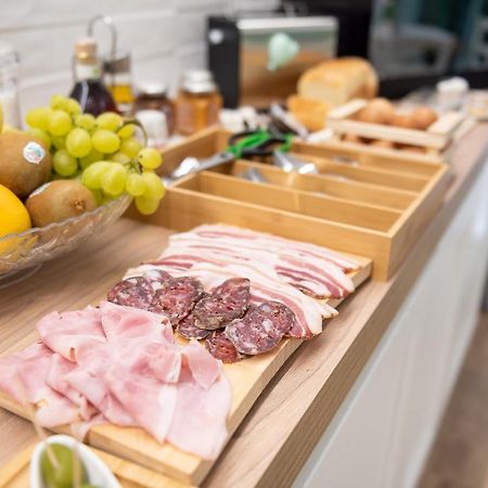 Vemaga Luxury Stay - Pompei City Center Zewnętrze zdjęcie