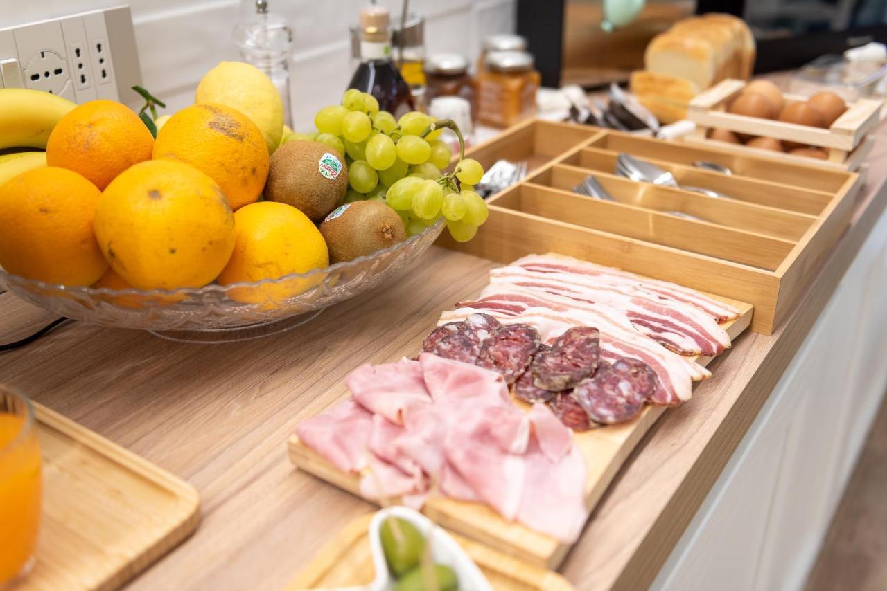 Vemaga Luxury Stay - Pompei City Center Zewnętrze zdjęcie